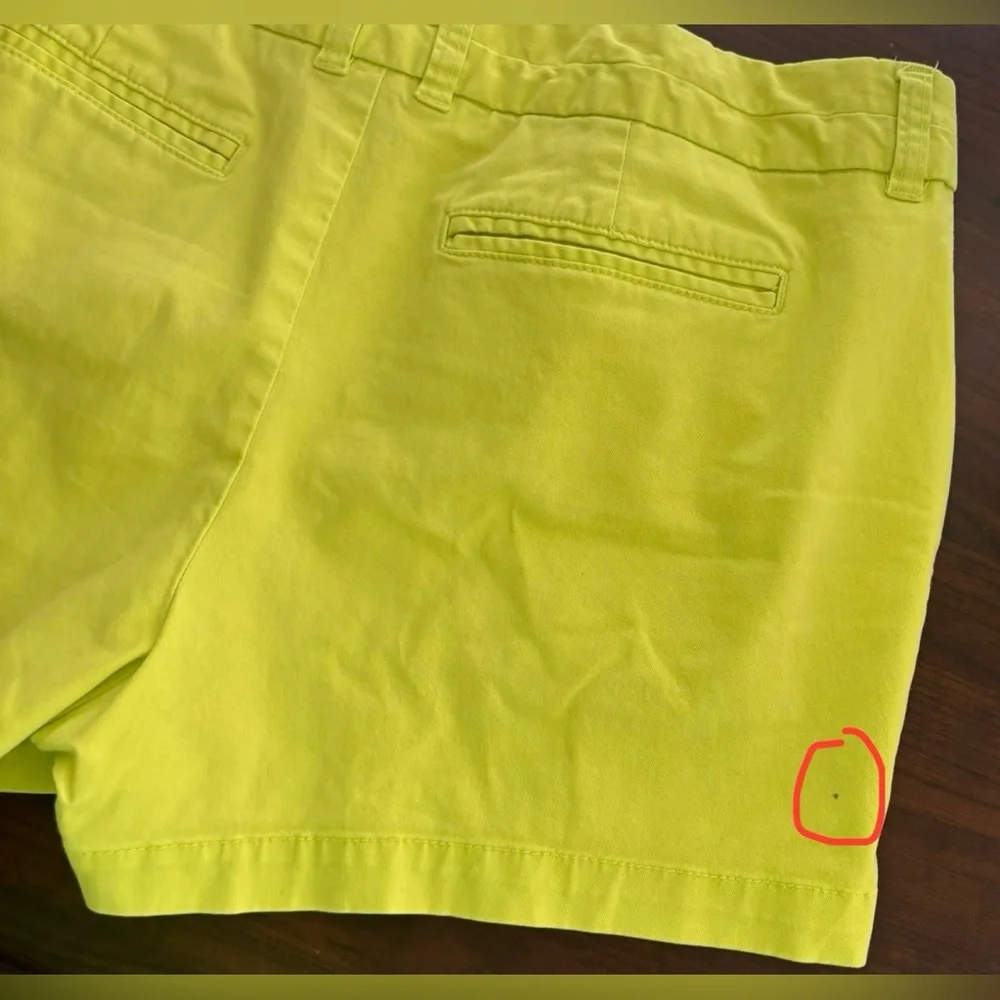 GAP green Women’s Bermuda Shorts - Picture 7 of 7